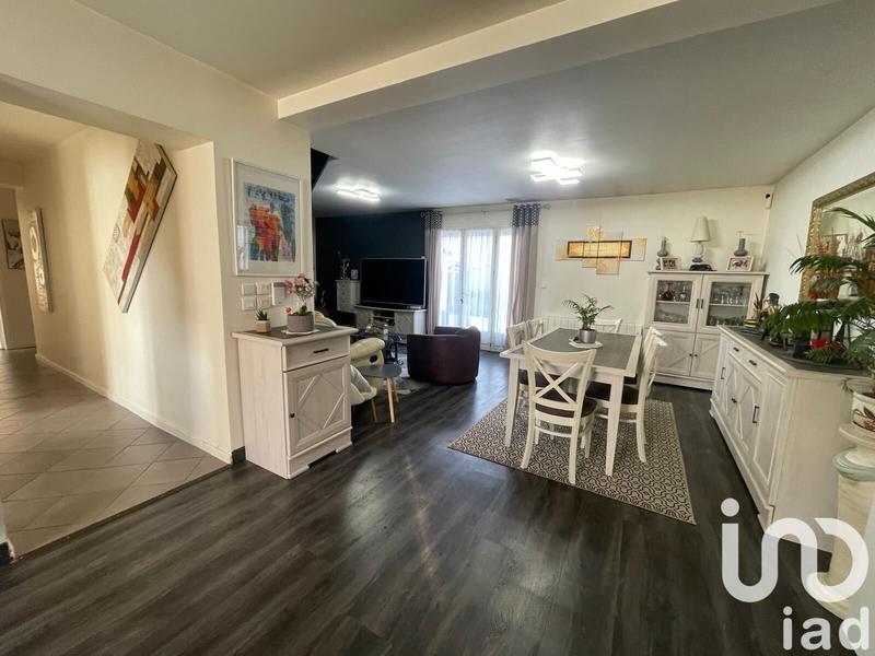 Maison - 138 m² - 5 pièces