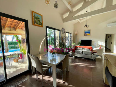 Maison - 120 m² - 4 pièces