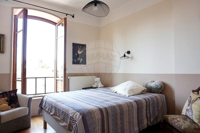 Appartement - 127 m² - 5 pièces