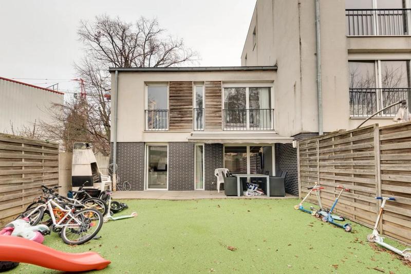 Appartement - 100 m² - 5 pièces