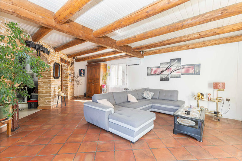 Maison - 161 m² - 6 pièces