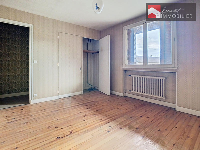 Maison - 160 m² - 8 pièces