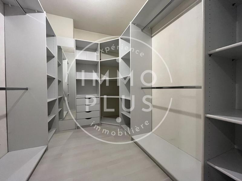 Maison - 147 m² - 6 pièces