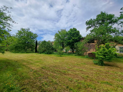 Maison - 210 m² - 9 pièces