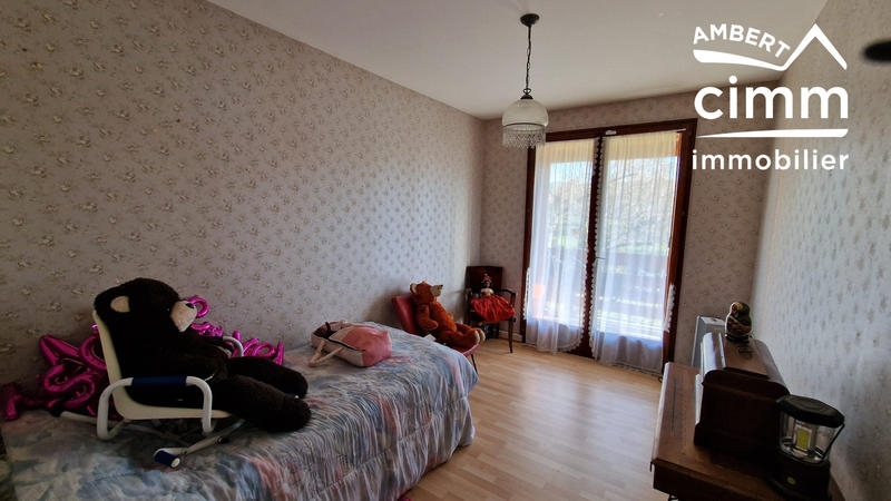 Maison - 121 m² - 6 pièces