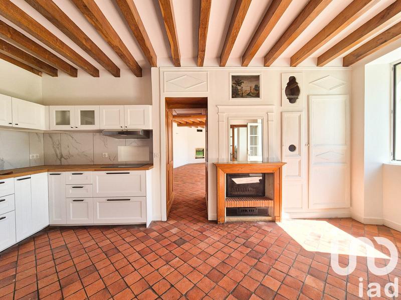 Maison - 210 m² - 7 pièces