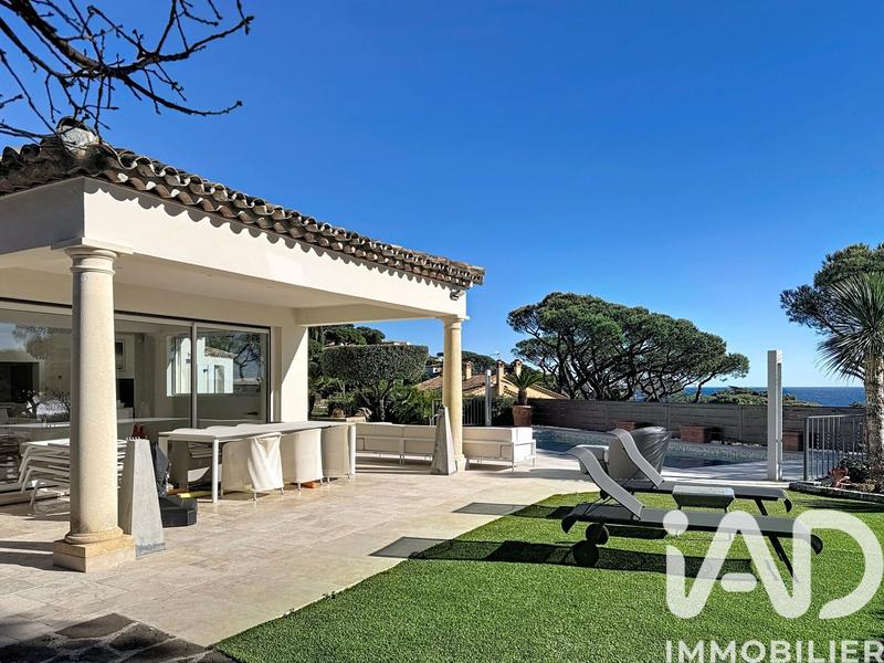 Maison - 295 m² - 7 pièces