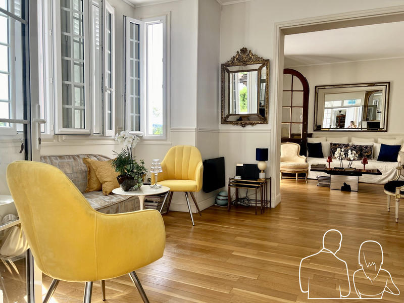 Maison - 152 m² - 6 pièces