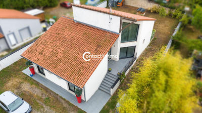 Maison - 150 m² - 4 pièces