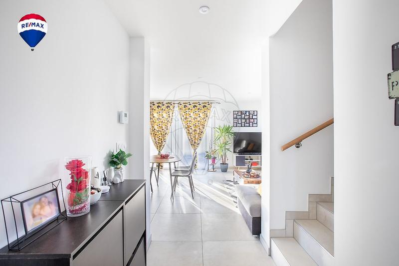 Maison - 97 m² - 1 pièce