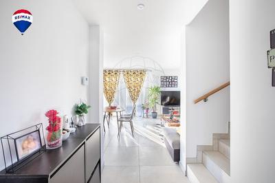 Maison - 97 m² - 1 pièce