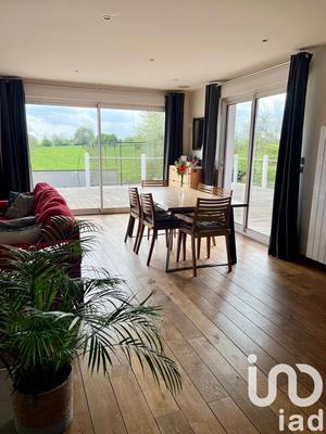 Maison - 148 m² - 6 pièces