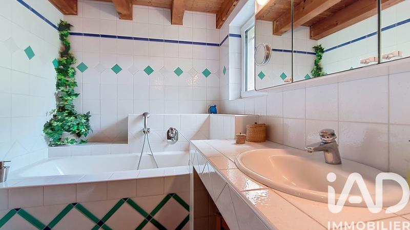 Maison - 258 m² - 5 pièces