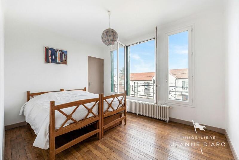 Maison - 122 m² - 6 pièces