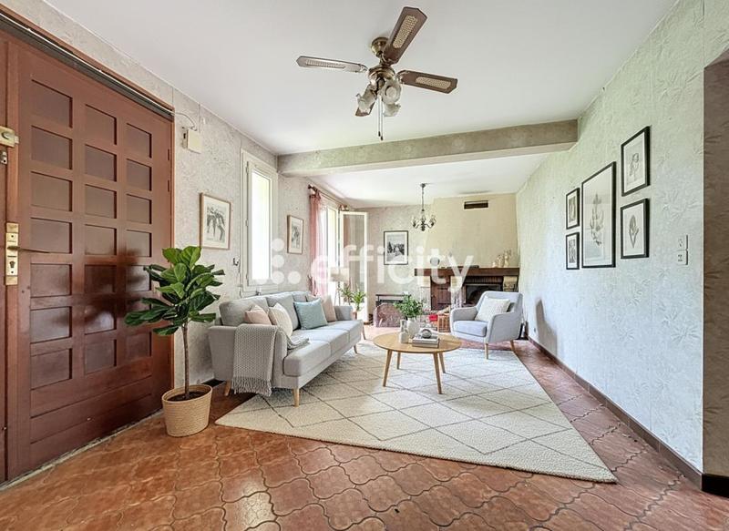 Maison - 165 m² - 10 pièces