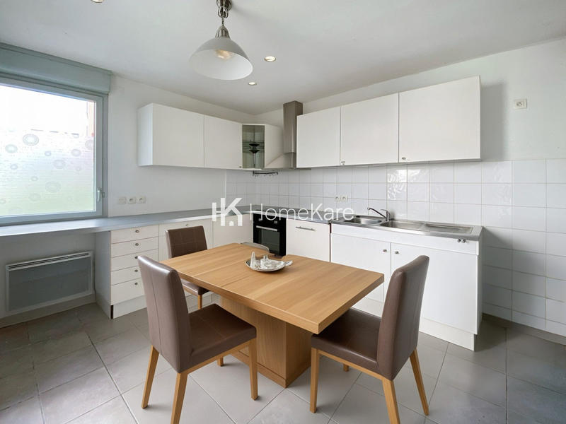 Appartement - 105 m² - 5 pièces