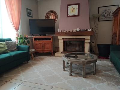 Maison traditionnelle - 144 m² - 6 pièces