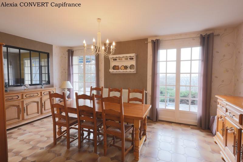 Maison - 97 m² - 5 pièces