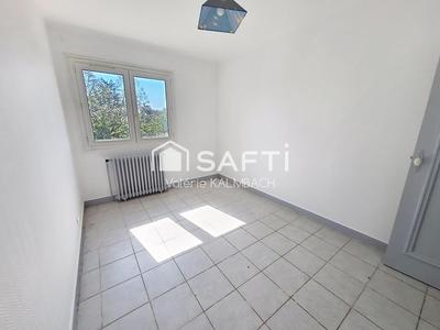 Maison - 159 m² - 8 pièces
