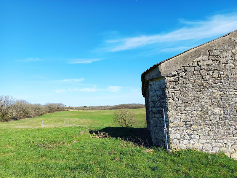 Propriété - 160 m² - 1 pièce