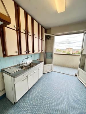 Appartement - 70 m² - 4 pièces