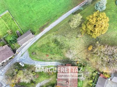 Terrain constructible - 1 339 m²