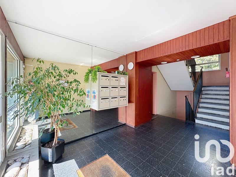 Appartement - 79 m² - 5 pièces