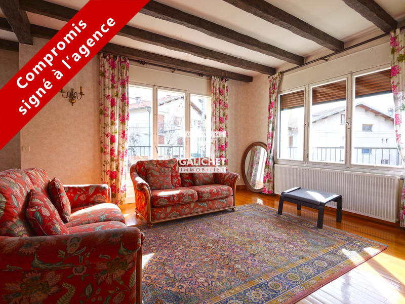 Maison - 191 m² - 5 pièces