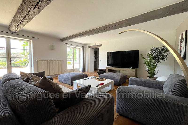 Mas - 140 m² - 6 pièces