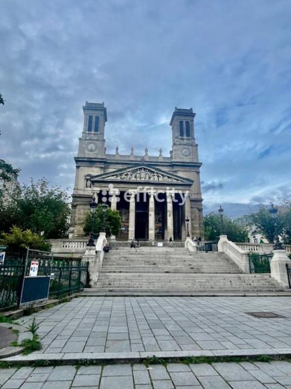 Appartement - 202 m² - 9 pièces