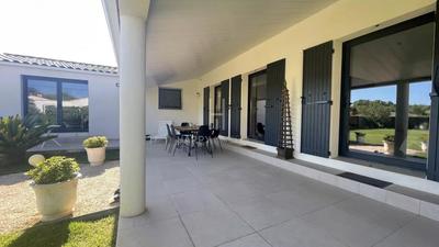 Maison - 205 m² - 7 pièces