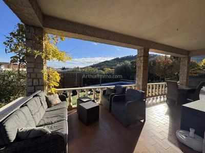 Maison - 131 m² - 6 pièces