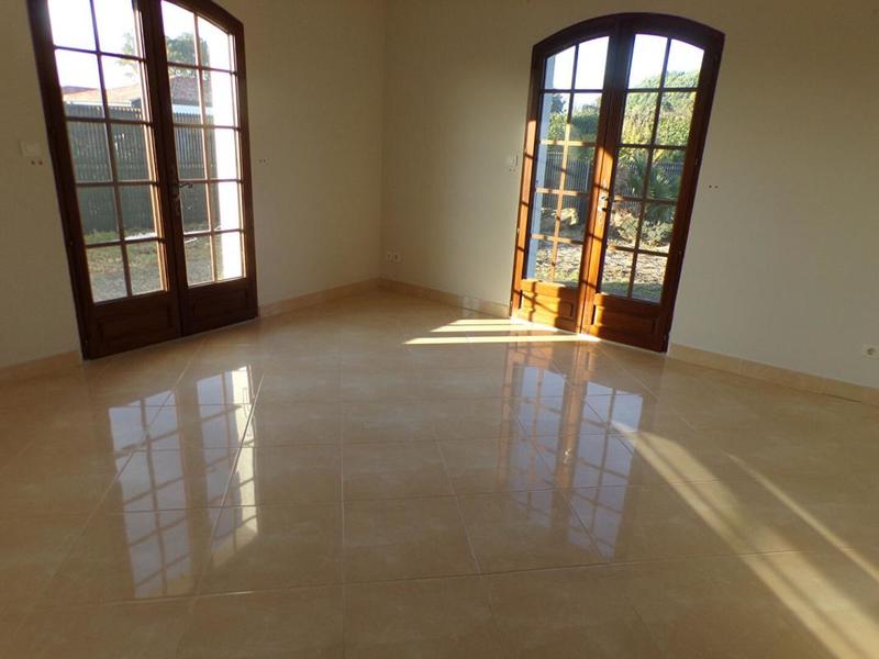 Villa - 253 m² - 6 pièces