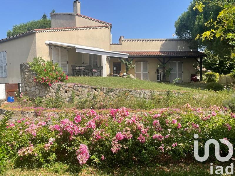 Maison - 145 m² - 7 pièces