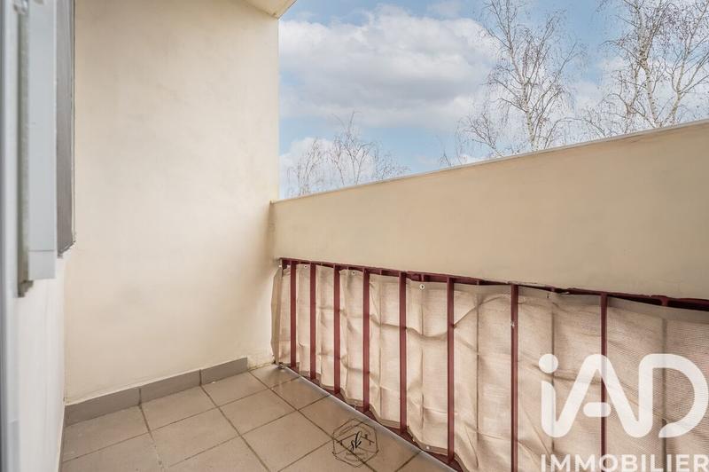 Appartement - 77 m² - 5 pièces