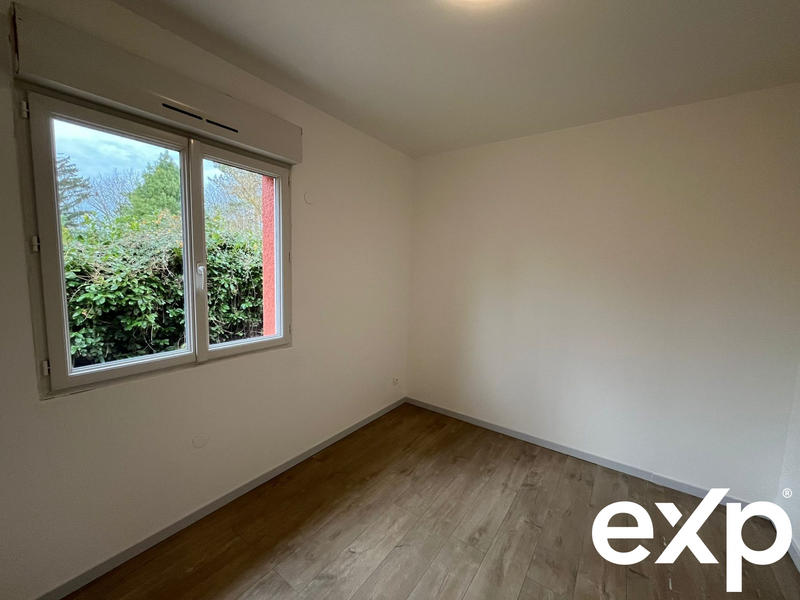 Maison - 180 m² - 6 pièces