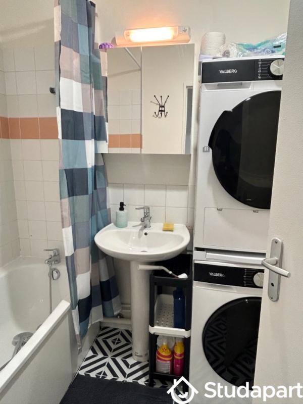 Chambre - 12 m² - 1 pièce