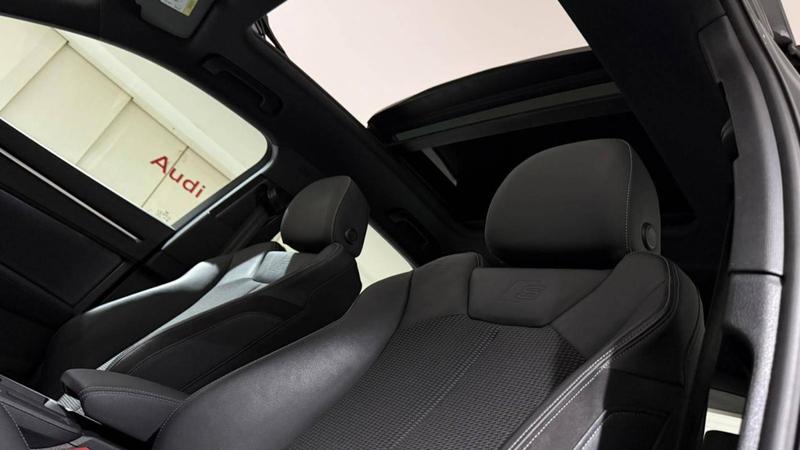 Audi Q3 35 Tfsi 150 ch s tronic 7 s line