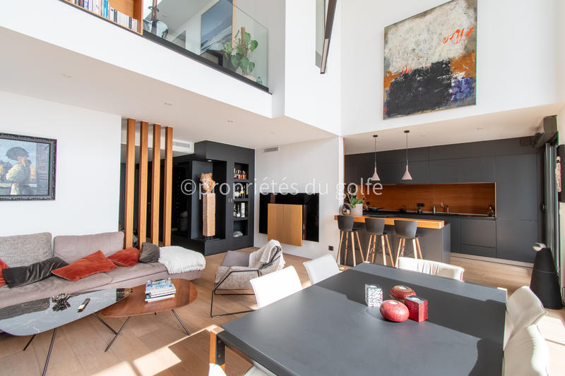 Appartement - 130 m² - 4 pièces