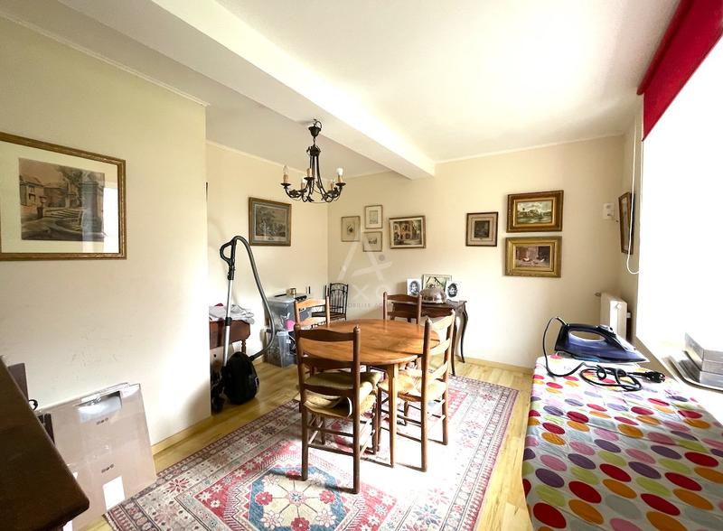 Haras - 250 m² - 11 pièces