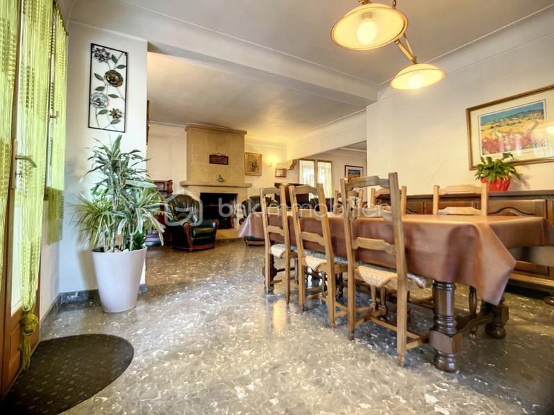 Maison d'architecte - 200 m² - 7 pièces