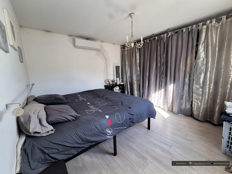 Villa - 185 m² - 7 pièces