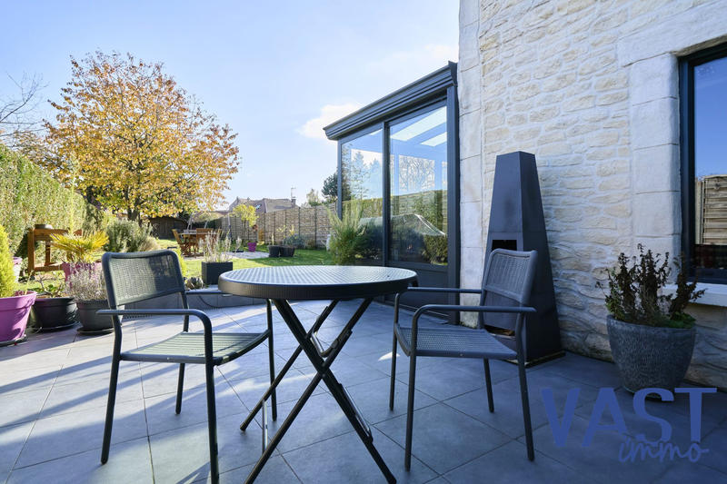 Maison - 194 m² - 5 pièces