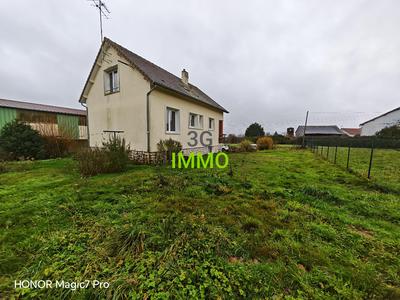 Maison - 95 m² - 5 pièces