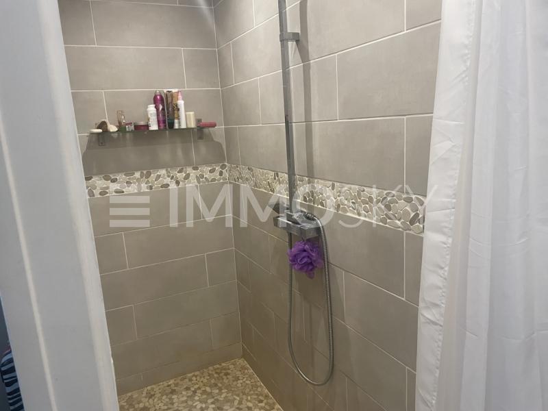 Pavillon - 110 m² - 6 pièces