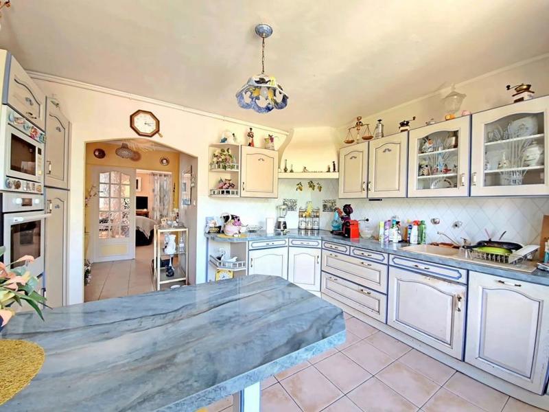 Appartement - 84 m² - 3 pièces