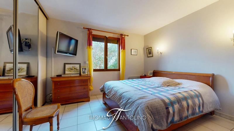 Maison - 160 m² - 5 pièces