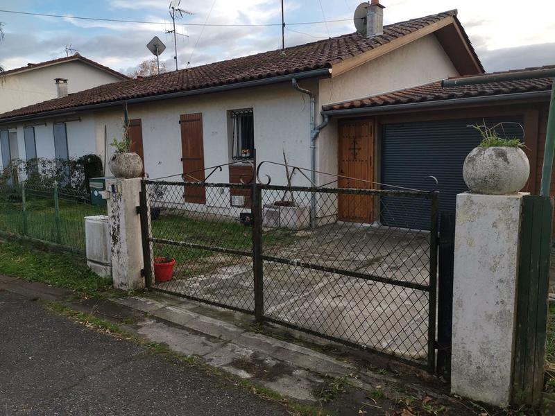 Maison - 90 m² - 5 pièces