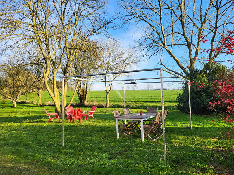 Maison - 181 m² - 5 pièces