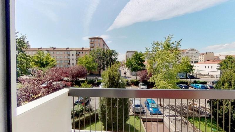 Appartement - 70 m² - 4 pièces